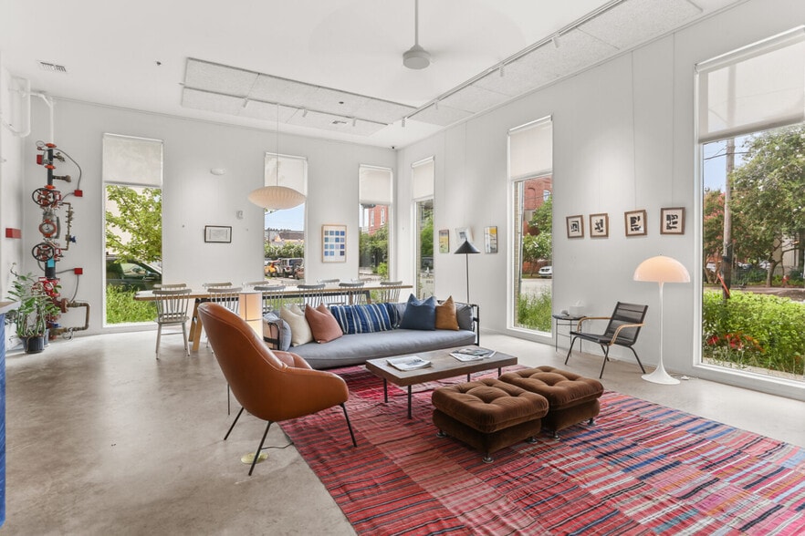 More Photos Of 1476 Magazine St, New Orleans Hotel For Sale