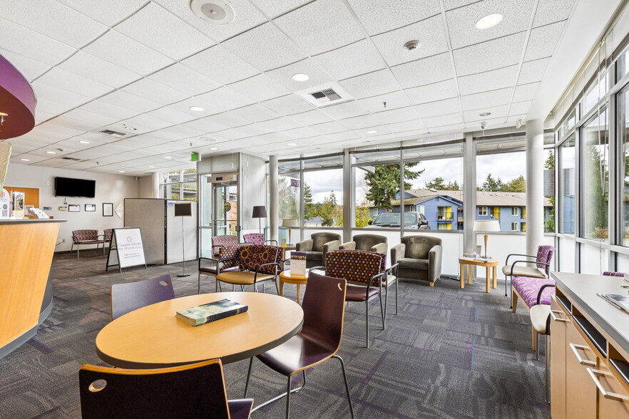 More Photos Of 19930 Ballinger Way NE, Shoreline Medical For Sale