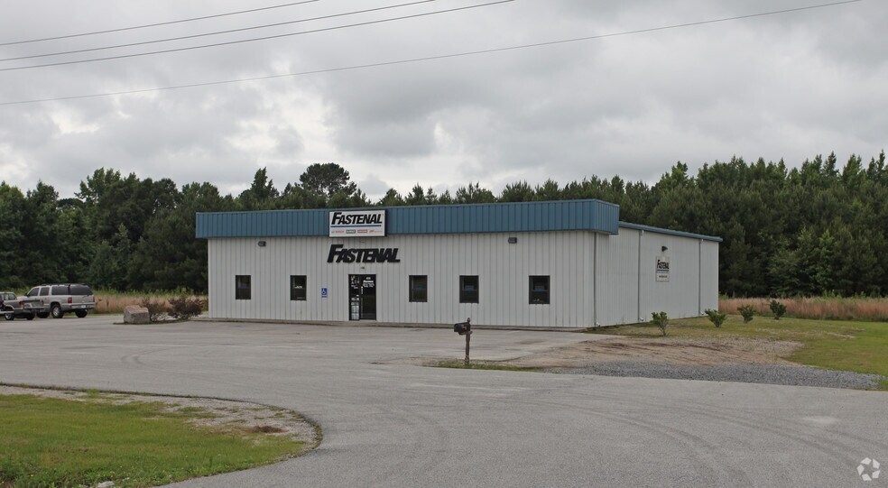 Primary Photo Of 408 S Governor Williams Hwy, Darlington Freestanding For Lease