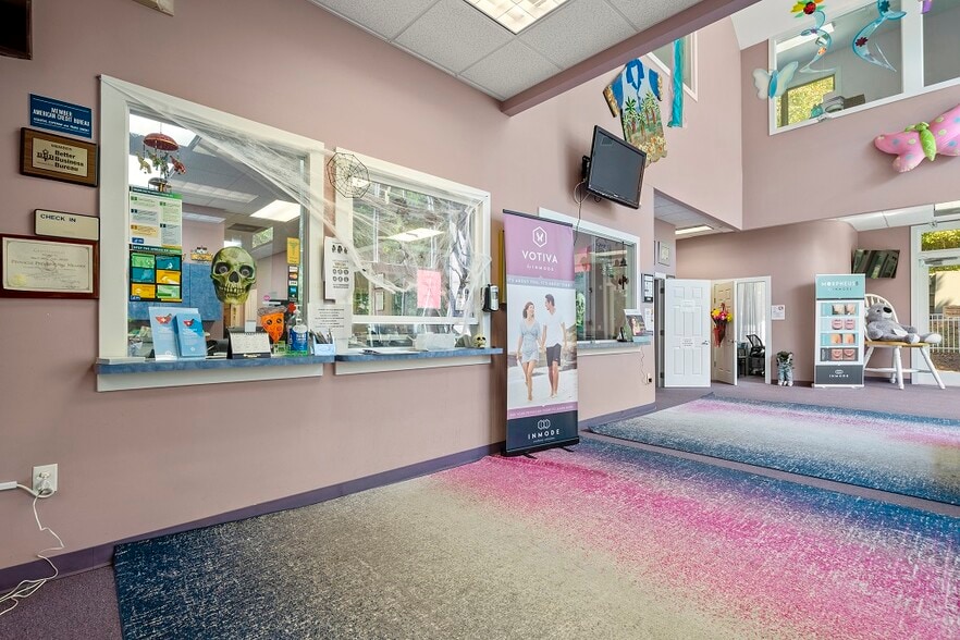 More Photos Of 1201 Georgian Park, Peachtree City Medical For Sale