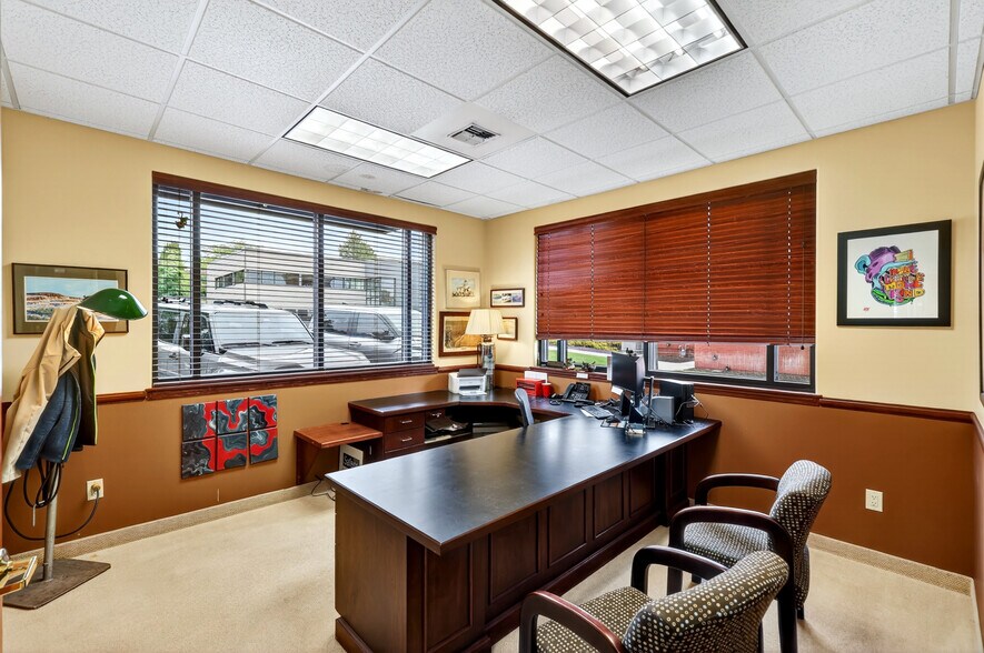 More Photos Of 200 N Argonne Rd, Spokane Office For Lease