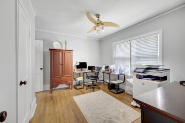 More Photos Of 5044 Augusta Rd, Lexington Office For Lease