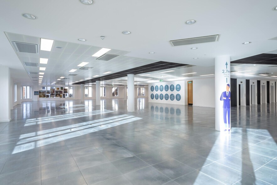 More Photos Of 1 Kingsway, London Office For Lease