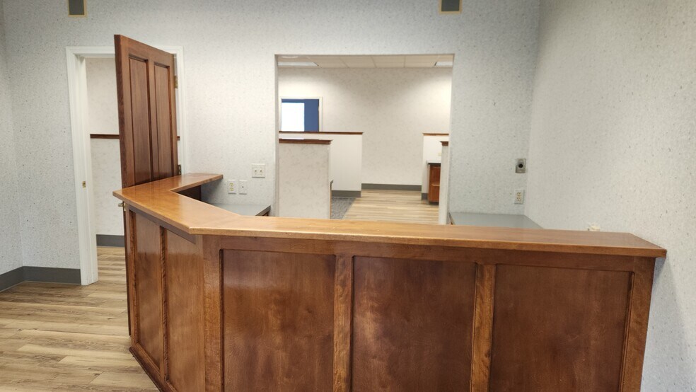 More Photos Of 1367 E Lassen Ave, Chico Office For Sale