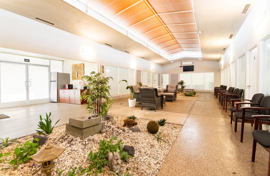 More Photos Of 1351 E Chapman Ave, Fullerton Office For Sale