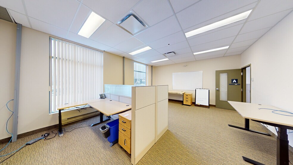 More Photos Of 3750 Boul Du Royaume, Saguenay Office For Lease