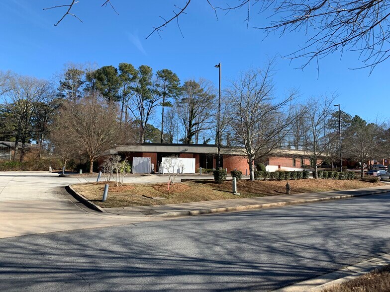 More Photos Of 3865 Medical Park Dr, Austell Medical For Lease