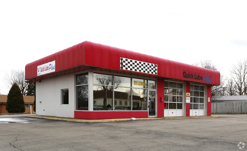 More Photos Of 1307 N Detroit St, Xenia Auto Repair For Sale