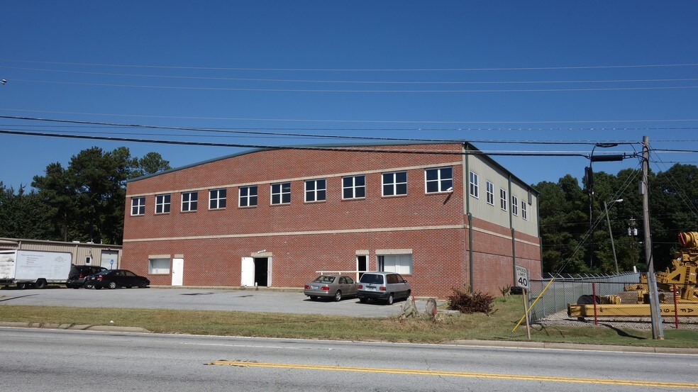 More Photos Of 5259 N Lake Dr, Morrow Warehouse For Lease