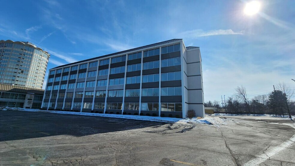 Primary Photo Of 26030 Franklin rd, Southfield Specialty For Sale