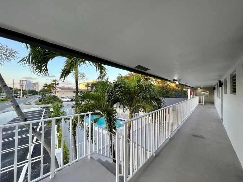 More Photos Of 3208 NE 11th St, Pompano Beach Apartments For Sale