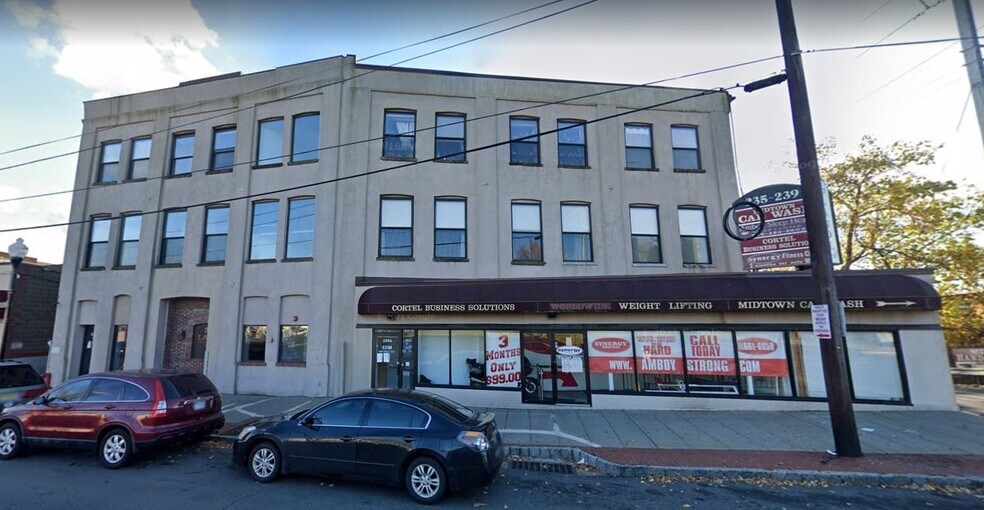 More Photos Of 235-239 Jersey Ave, New Brunswick Warehouse For Lease