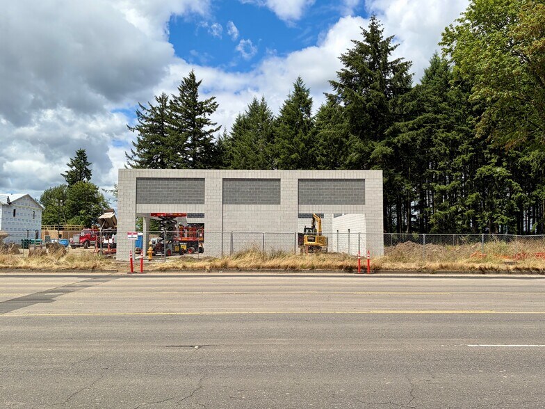 More Photos Of 4981 Portland NE rd, Salem General Retail For Lease