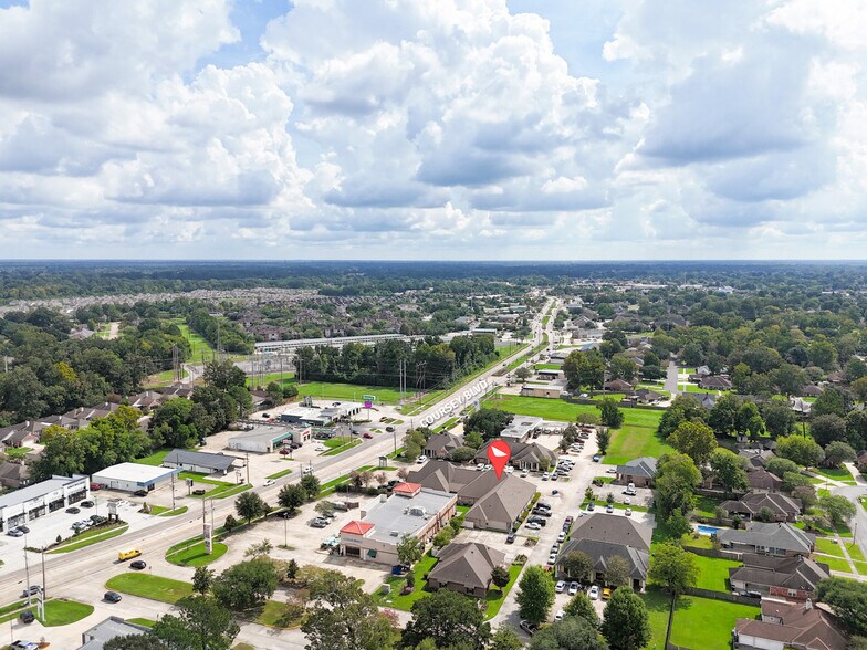 More Photos Of 13348 Coursey Blvd, Baton Rouge Medical For Sale