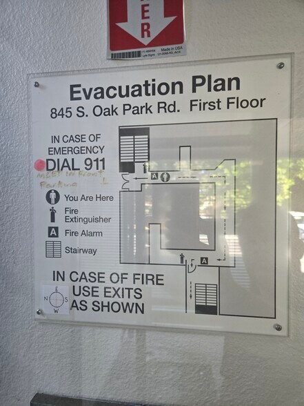 More Photos Of 845 S Oak Park Rd, Covina Office For Lease