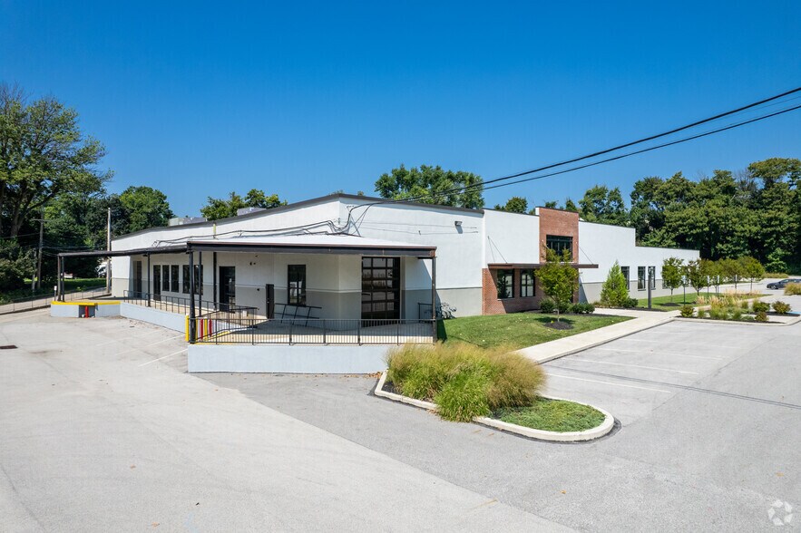 More Photos Of 555 E North Ln, Conshohocken Unknown For Lease