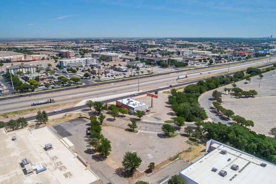 More Photos Of 8101 W I-40, Amarillo Restaurant For Lease