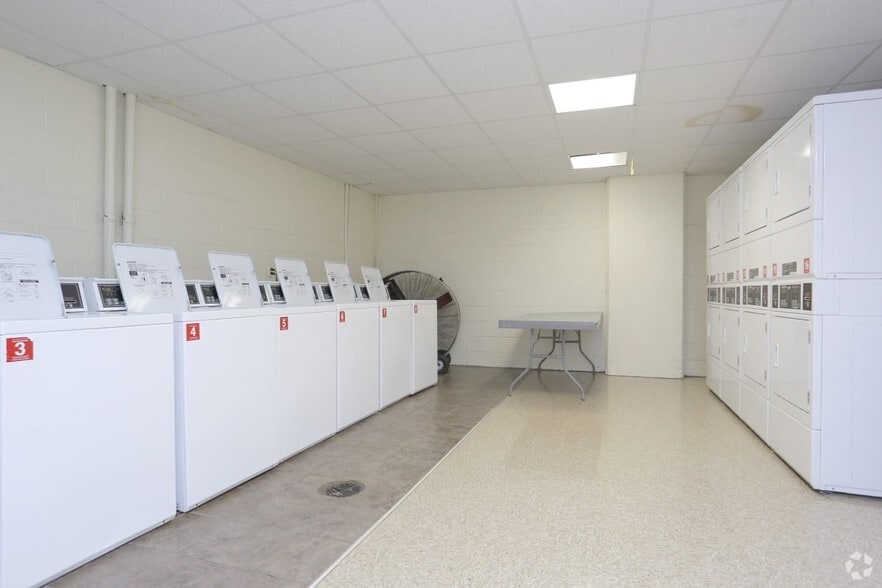 More Photos Of 8610-8650 Georgia Ave, Silver Spring Apartments For Lease