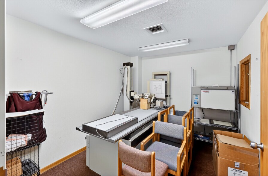 More Photos Of 950 W Ironwood Dr, Coeur d'Alene Medical For Sale