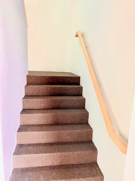 More Photos Of 7574 Trade St, San Diego Research And Development For Lease