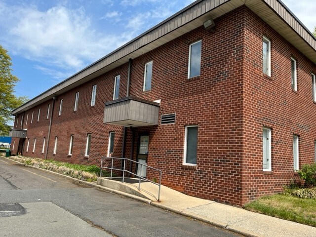 More Photos Of 1675 Whitehorse Mercerville Rd, Hamilton Medical For Lease