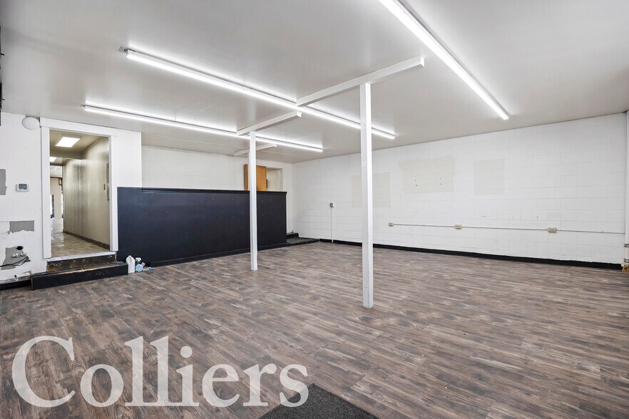 More Photos Of 113 Main Ave E, Twin Falls Storefront For Sale