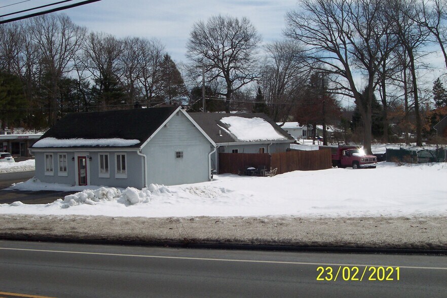 More Photos Of 805 Terryville Ave, Bristol Storefront Retail Office For Sale