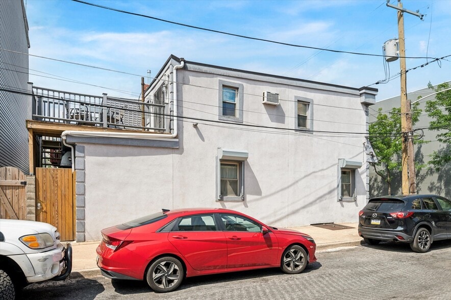 More Photos Of 2621 Sepviva St, Philadelphia Storefront Retail Residential For Sale