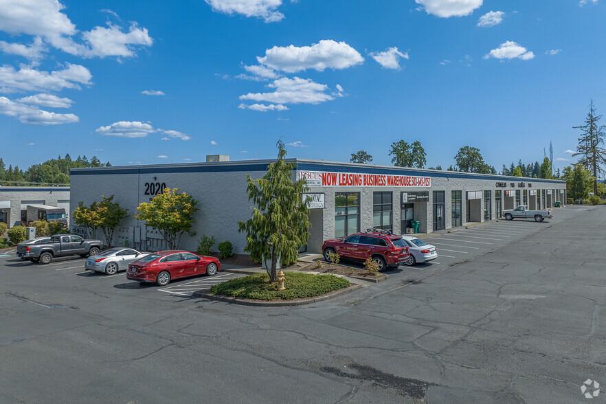 Primary Photo Of 2056 NW Aloclek Dr, Hillsboro Warehouse For Lease