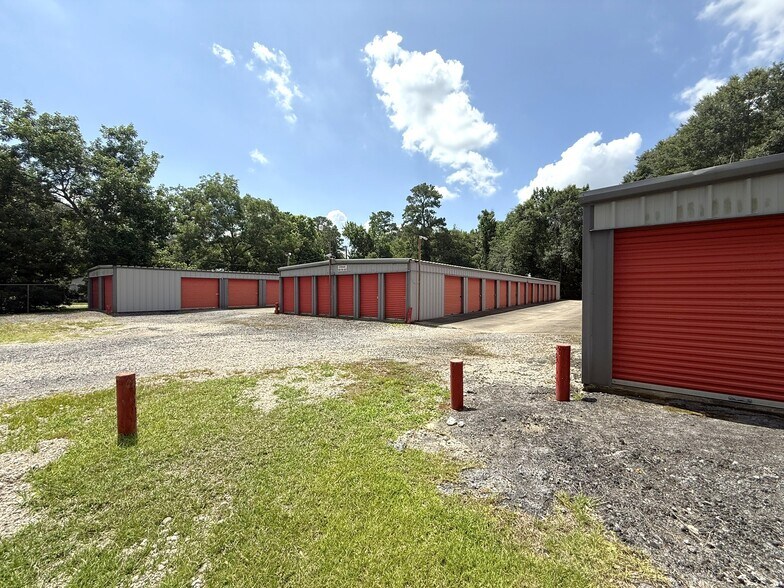 More Photos Of 4497 Main St, Vidor Self Storage For Sale