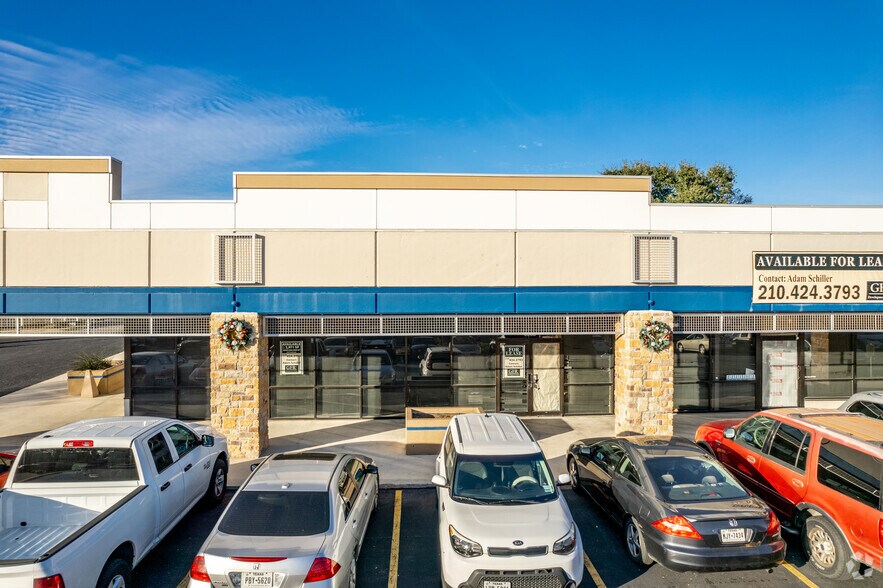 More Photos Of 6900-6999 Blanco Rd, San Antonio Unknown For Sale