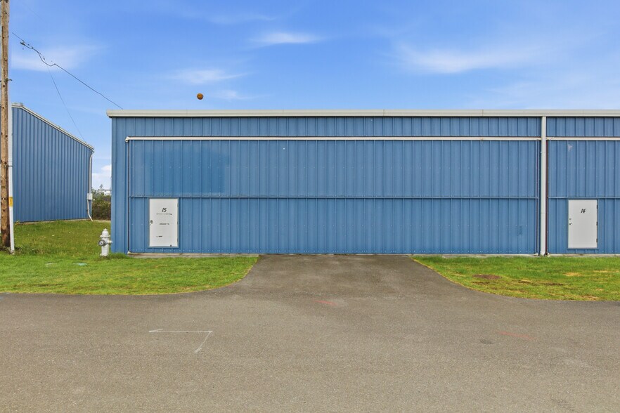 More Photos Of 16608 103rd Avenue Ct E, Puyallup Airplane Hangar For Sale