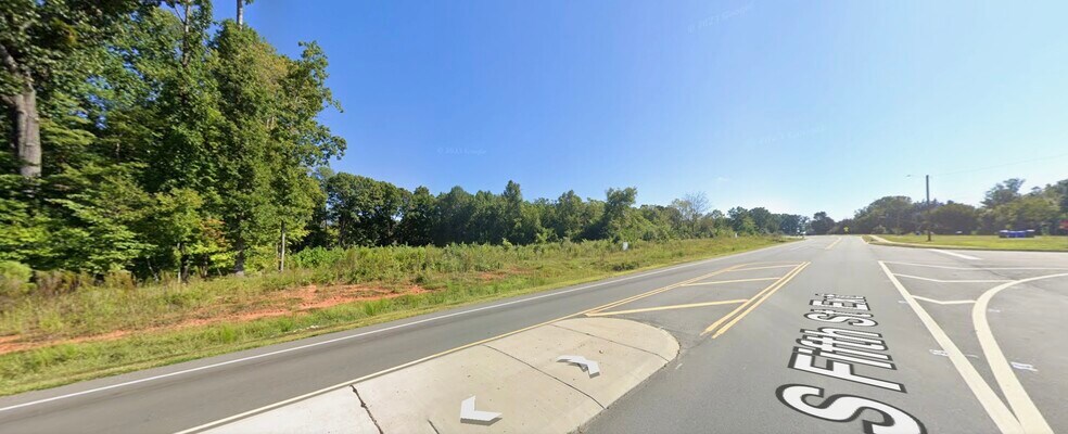 More Photos Of 1210 S Fifth St, Mebane Land For Lease