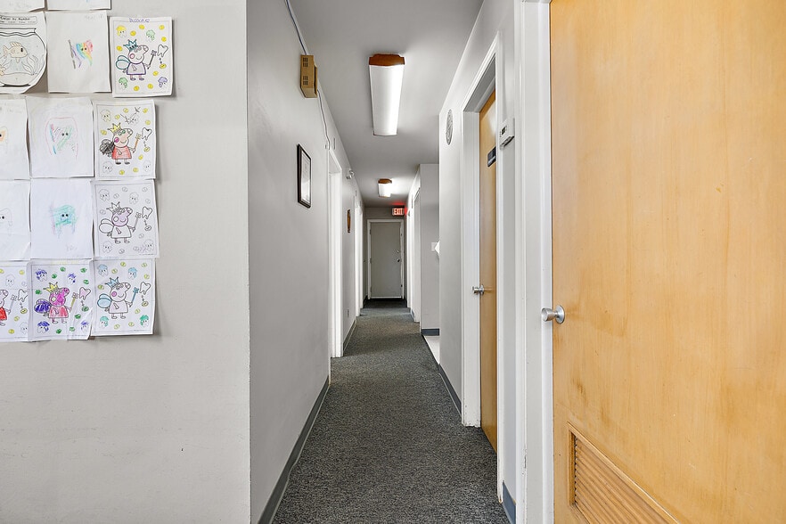 More Photos Of 16068 E 8 Mile Rd, Detroit Medical For Sale