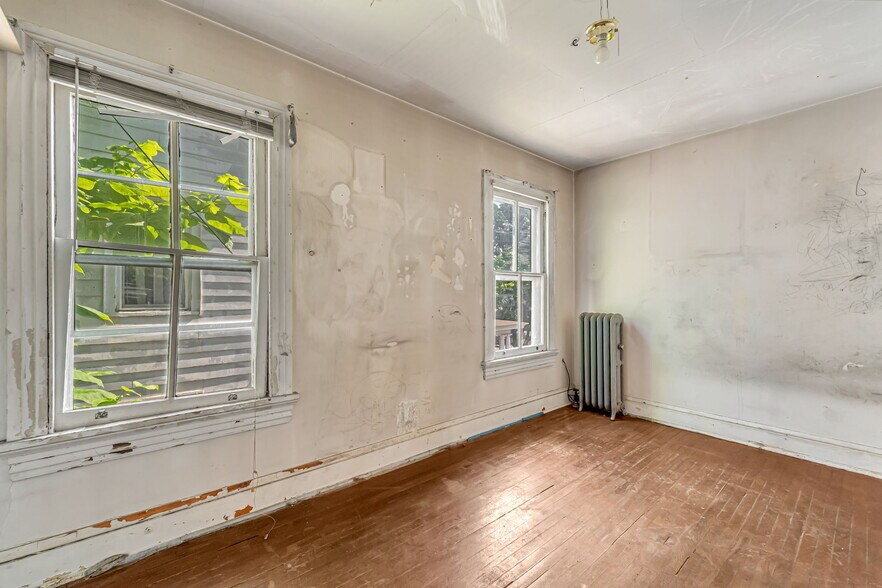More Photos Of 177 East Ave, Bridgeton Apartments For Sale
