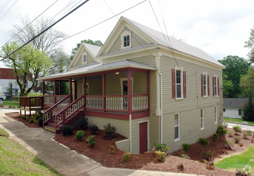 More Photos Of 90 E Moreno St, Buford Office Residential For Sale