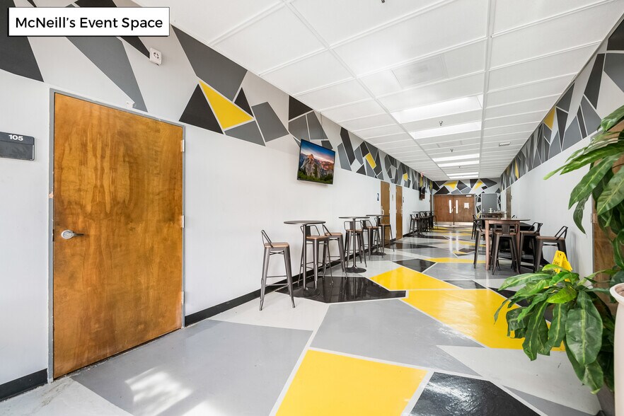 More Photos Of 421 Maiden Ln, Fayetteville Restaurant For Sale
