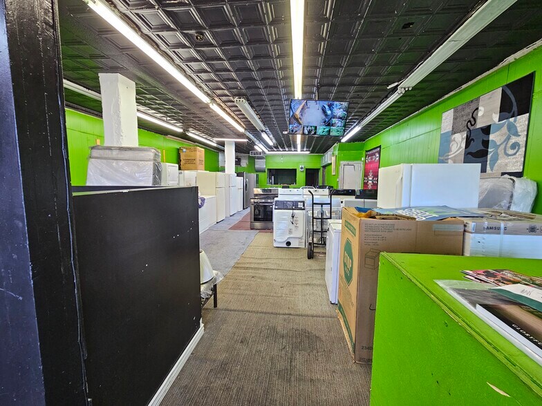 More Photos Of 6163 Woodland Ave, Philadelphia Storefront Retail Residential For Sale
