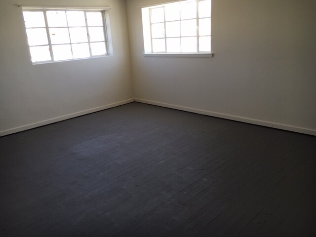 More Photos Of 626 W Indian School Rd, Phoenix Storefront Retail Office For Sale