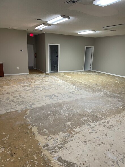 More Photos Of 1260 E Normandy Blvd, Deltona Medical For Lease