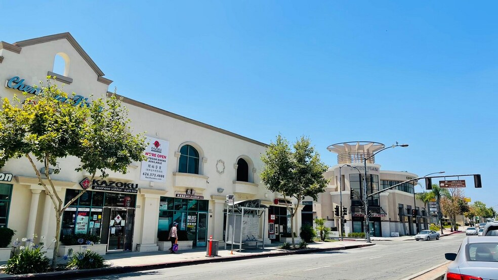More Photos Of 150-170 W Valley Blvd, San Gabriel Storefront For Lease