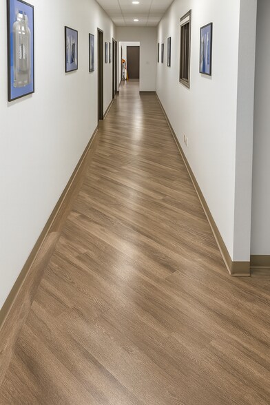 More Photos Of 1650 Beacon Pl, Oxnard Warehouse For Sale