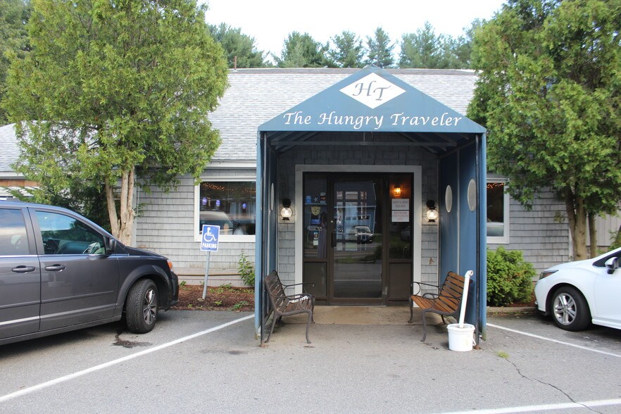 More Photos Of 96 Beach Rd, Salisbury Beach Storefront Retail Residential For Sale