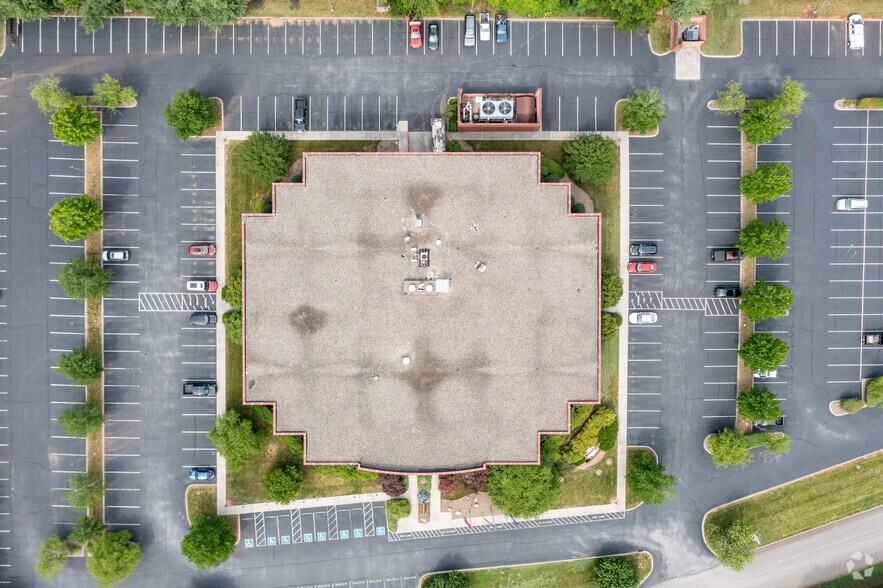 2030 Falling Waters Rd, Knoxville, TN 37922 Office For Lease