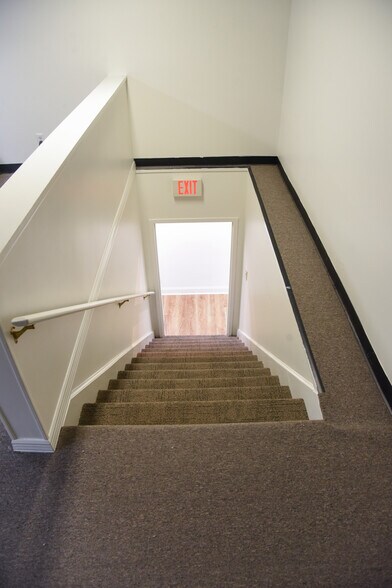 More Photos Of 431 Johnston St SE, Decatur Medical For Lease