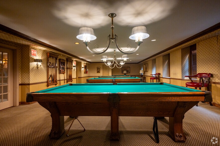 More Photos Of 353 W 56th St, New York Apartments For Sale