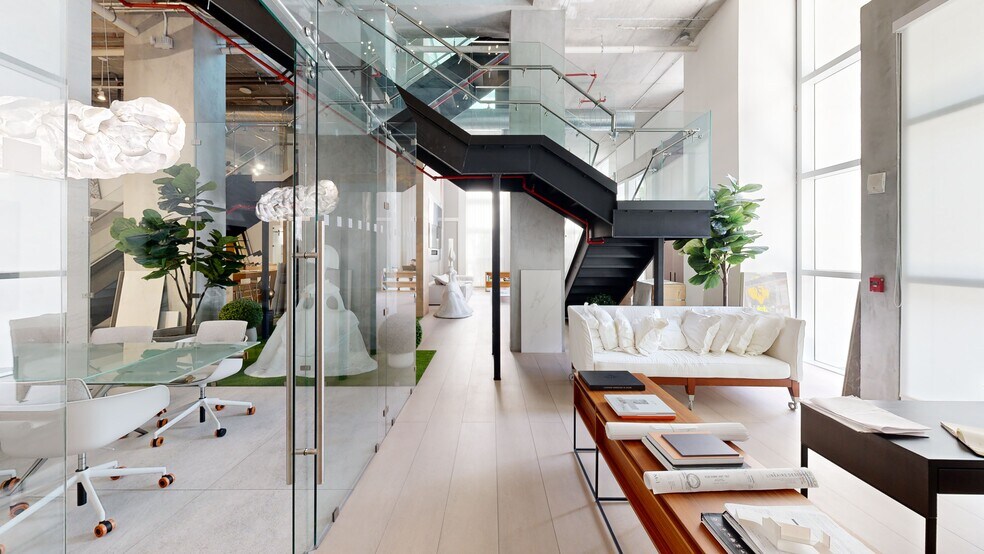 Primary Photo Of 2347 Biscayne Boulevard, Miami Apartments For Lease