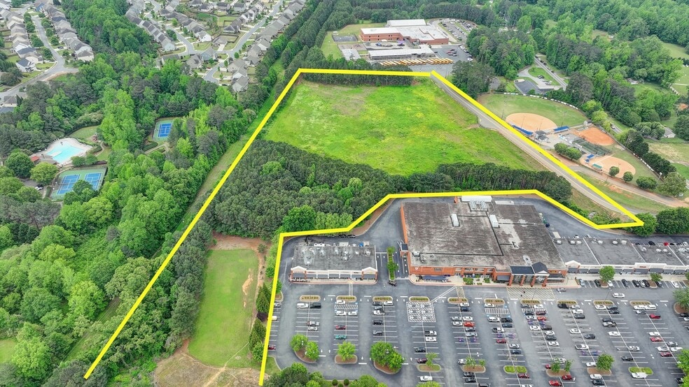 More Photos Of 8138 CUMMING Hwy, Canton Land For Sale