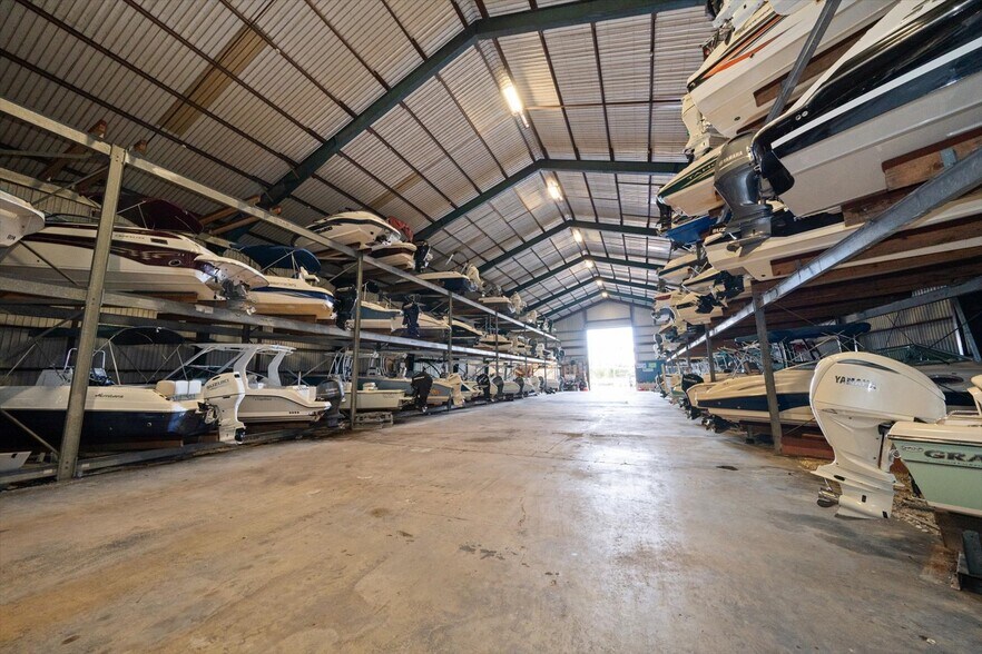 More Photos Of 2400 Bayshore Blvd, Dunedin Marina For Sale