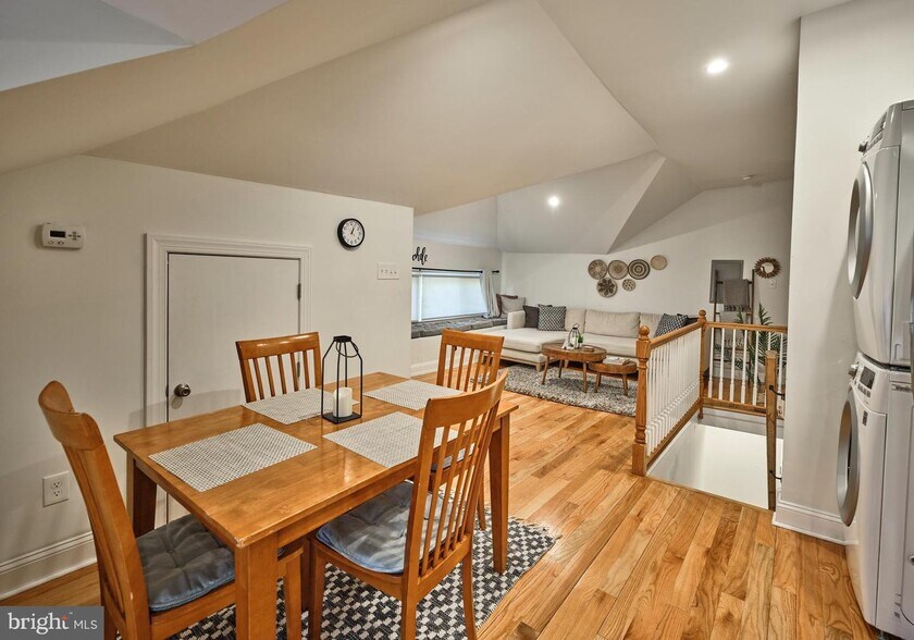 More Photos Of 900 Greenwood Ave, Jenkintown Apartments For Sale